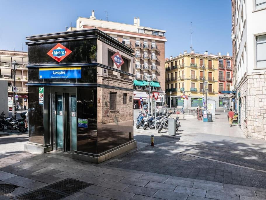 Апартаменты Apartamento A 2 Minutos De Lavapies, Мадрид Экстерьер фото