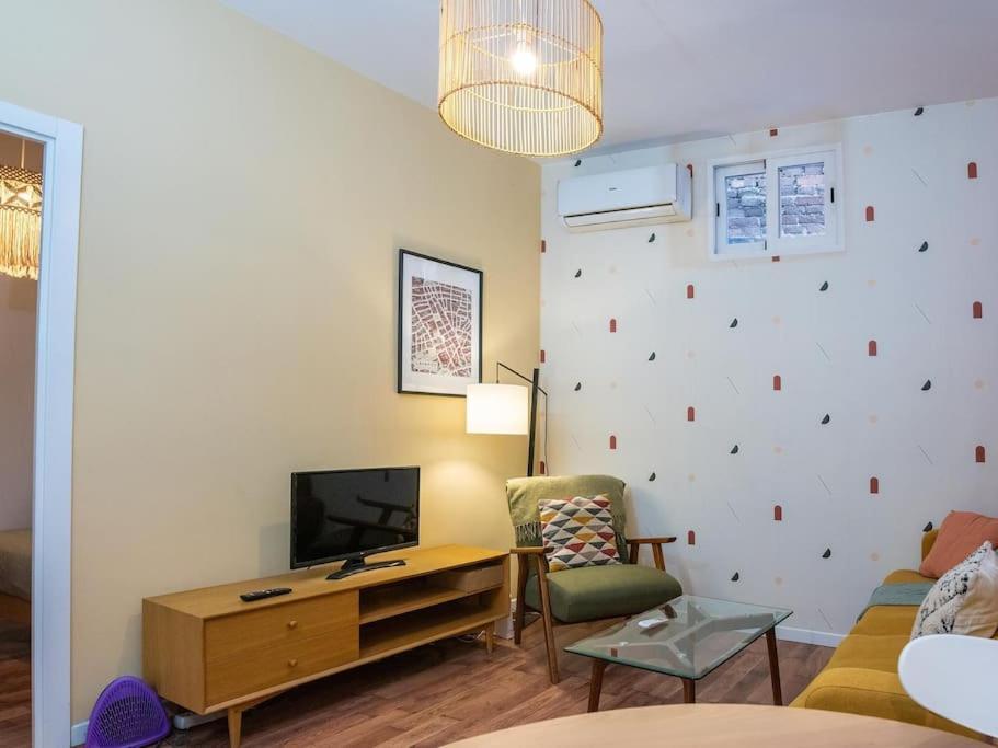 Апартаменты Apartamento A 2 Minutos De Lavapies, Мадрид Экстерьер фото